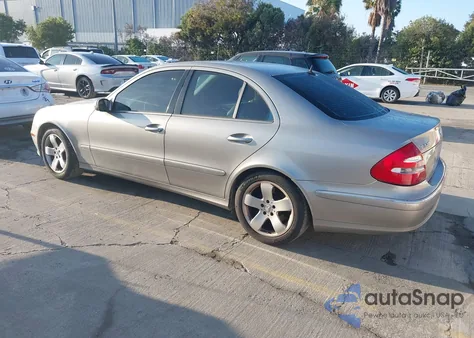 2005 Mercedes-Benz E 320 from USA, damaged, VIN WDBUF65J55A614398